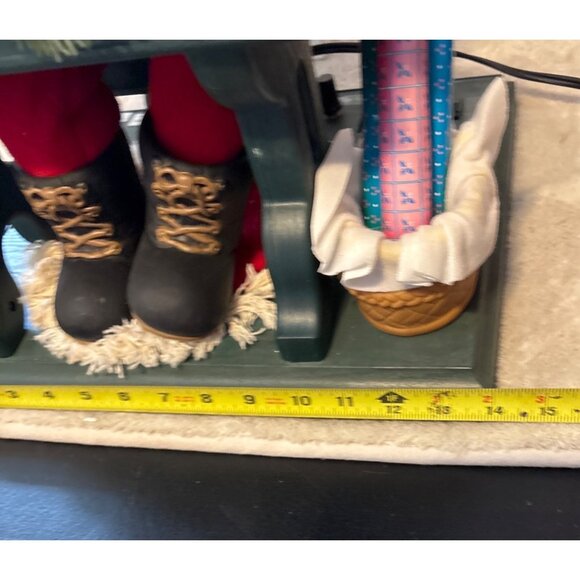 Holiday Creations Animated Santa 1994 Painting Lighted 1994 READ - Picture 14 of 15